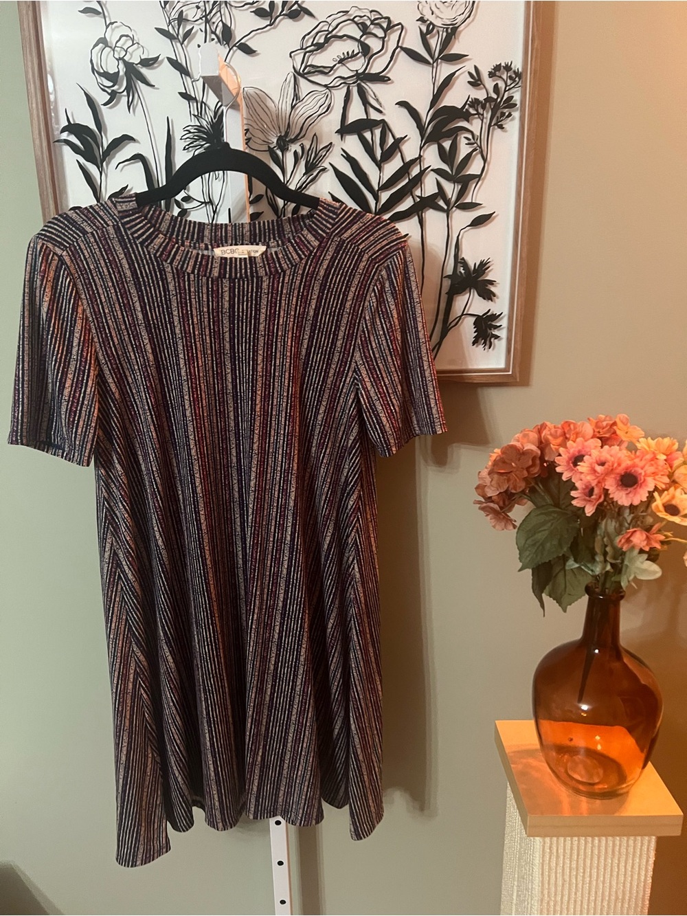BCBGeneration Multicolor Striped Short Sleeve A-Line Straight Dress Size Medium